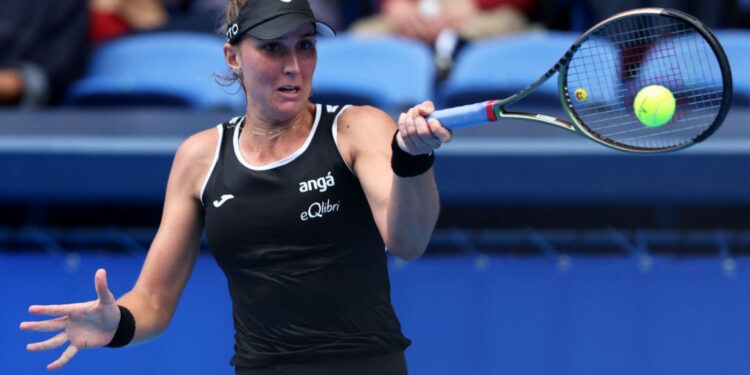 Bia Haddad caiu para Kudermetova no WTA 500 de Tóquio (Crédito: GettyImages)