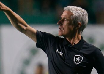 Luís Castro, técnico do Botafogo (Crédito: Vitor Silva/Botafogo/Flickr)