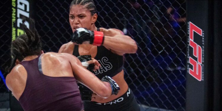 Gabi Hermógenes busca o título do LFA (Crédito: Marcell Fagundes/LFA Brasil)