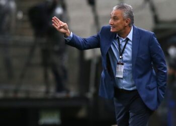 Tite evita falar sobre sucessor e comenta decisão de deixar a seleção (Crédito: GettyImages)