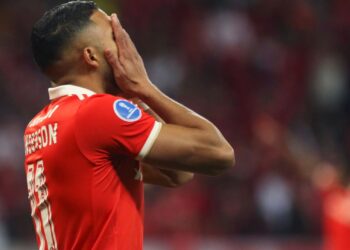 Wanderson reclamou da entrada de Fagner (Crédito: Getty Images)