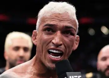 Brasileiro quer reconstruir caminhada até uma nova disputa de título (Crédito: UFC)