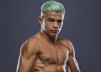 Fabrício Andrade estava levando a melhor em luta contra Lineker (Crédito: ONE Championship)