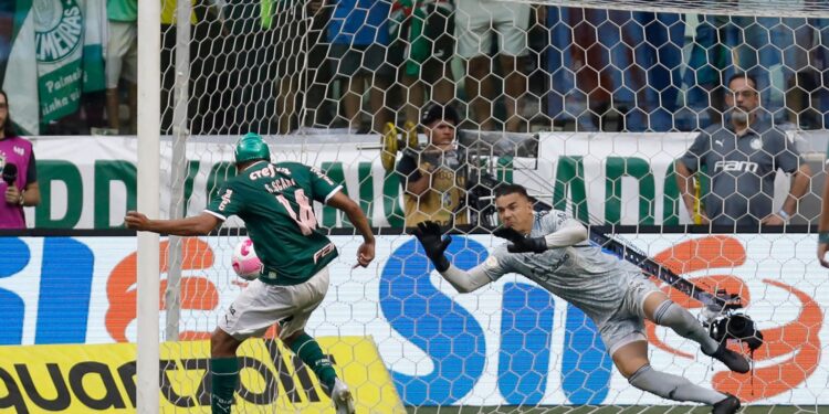 Felipe Alves, destaque do São Paulo, desabafou após empate contra o Palmeiras (Crédito: Getty Images)