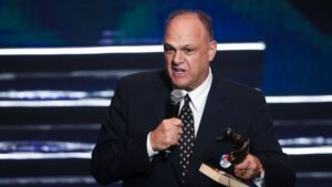 Oscar Schmidt não desistiu do tratamento contra o câncer e garantiu que está curado (Crédito: GettyImages)