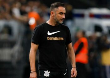 Corinthians e Vítor Pereira ainda não chegaram a um acordo sobre a sequência do técnico no clube (Crédito: GettyImages)
