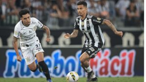 Corinthians x Atlético-MG em campo pelo Brasileirão 2022 (Crédito: Pedro Souza/Atlético/Flickr)