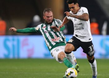 Coritiba e Corinthians pelo Campeonato Brasileiro (Crédito: Getty Images)