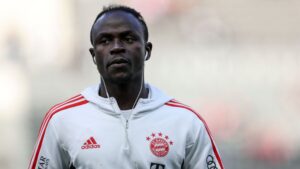 Mané, astro do Bayern, pode ficar de fora da Copa do Mundo devido a uma lesão muscular (Crédito: GettyImages)
