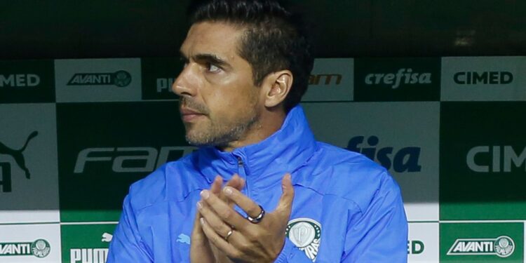 Abel Ferreira e o Palmeiras já pensam no futuro mesemo com o título do Brasileirão (Crédito: GettyImages)