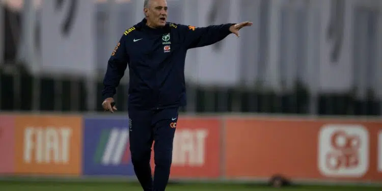 Tite comanda treino da Seleção Brasileira (Crédito: Flickr CBF/ Lucas Figueiredo)