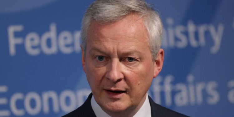 Bruno Le Maire fez reclamações da festa argentina após a Copa do Mundo (Crédito: Getty Images)