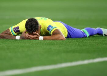 Tite foi questionado pelo web com a insistência por Raphinha na escalação do Brasil (Crédito: GettyImages)