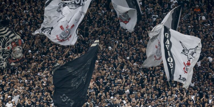 Corinthians x Água Santa: saiba onde assistir (Crédito: Getty Images)