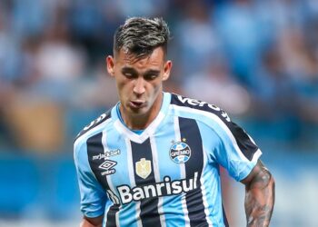 Cristaldo tem boa estreia pelo Grêmio (Crédito: Lucas Uebel / Grêmio)