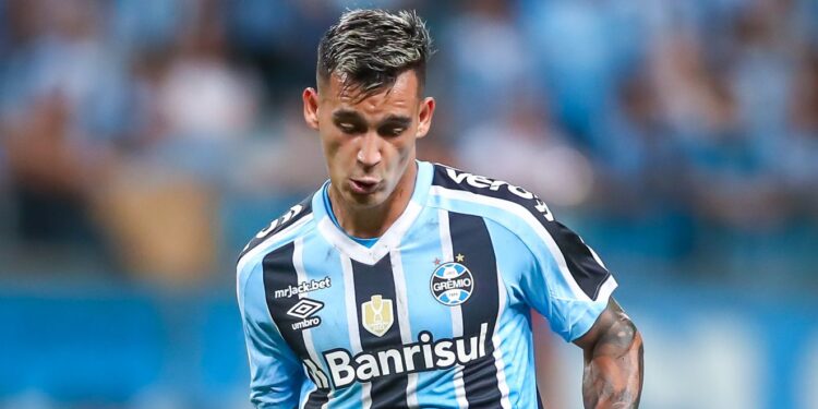 Cristaldo tem boa estreia pelo Grêmio (Crédito: Lucas Uebel / Grêmio)