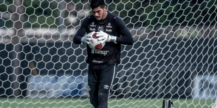 João Paulo, goleiro do Santos, foi a cortejo de Pelé (Crédito: Ivan Storti/SantosFC/Flickr)