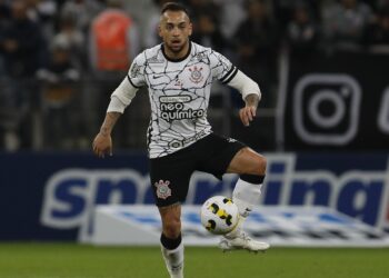 Maycon comenta ‘clima pesado’ com Vítor Pereira (Crédito: GettyImages)