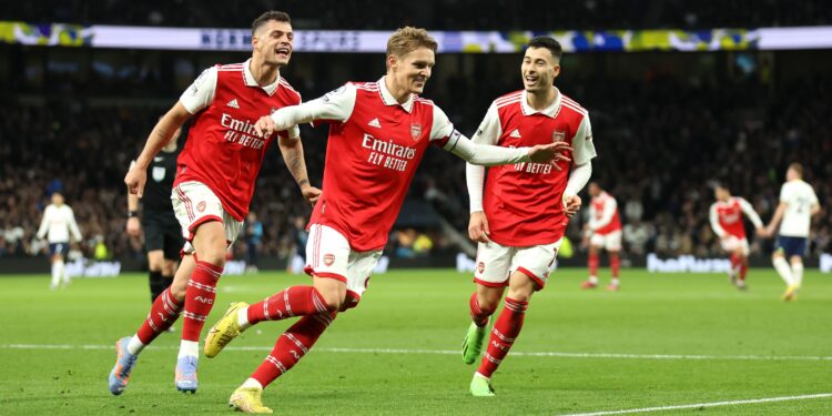 Arsenal divulga escalação para enfrentar o Manchester City (Crédito: GettyImages)