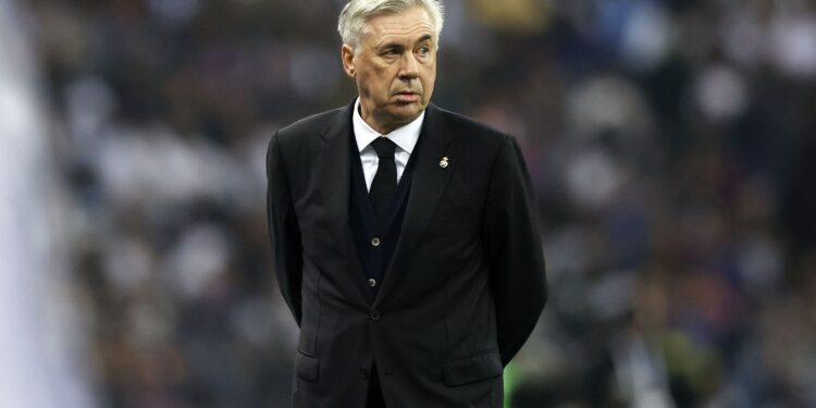 Ancelotti confirma Benzema e elogia Vini Jr (Crédito: Getty Images)