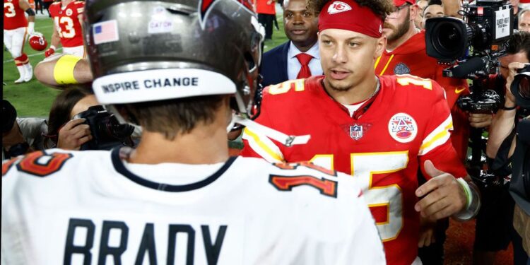 Mahomes tem um plano Tom Brady, e Andy Reid revelou a ideia do craque dos Chiefs (Crédito: GettyImages)