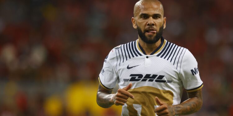 Dafesa de Daniel Alves abriu o jogo sobre a declaração da vítima (Crédito: GettyImages)