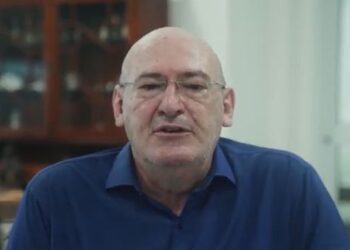 O Santso teve o seu CT invadido por torcedores; Andres Rueda foi cobrado (Crédito: Reprodução)