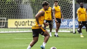 Santos teve semana livre para treinar e focar no clássico contra o Palmeiras (Crédito: Bruno Santoni / Santos FC)