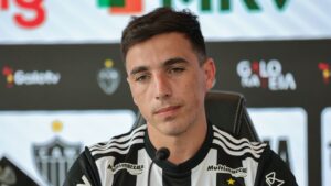 Saravia fala sobre pressão por títulos no Galo (Crédito: Pedro Souza / Atlético)