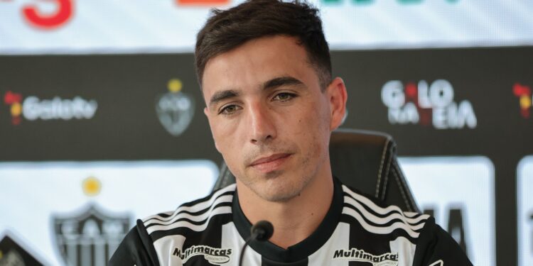 Saravia fala sobre pressão por títulos no Galo (Crédito: Pedro Souza / Atlético)
