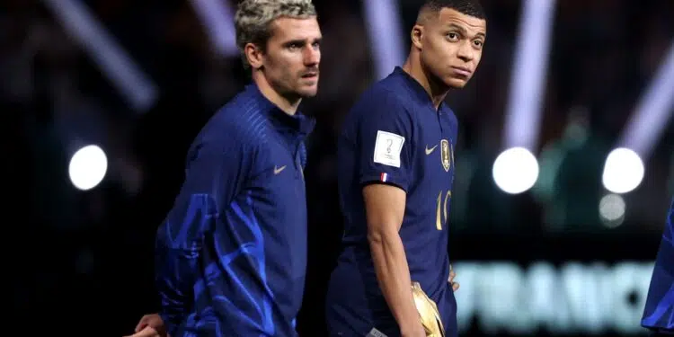 Griezmann e Mbappé protagonizam nova crise na França (Crédito: Getty Images)