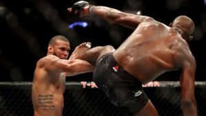 Jon Jones elogiou Thiago Marreta antes do início do UFC 285; veja detalhes (Crédito: GettyImages)
