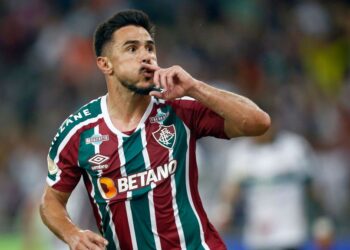 Willian fala que também sofreu um golpe da empresa de investimentos (Crédito: Getty Images)
