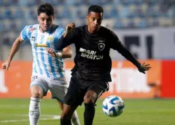 Após empate na Sul-Americana, torcida do Botafogo protesta (Crédito: Vitor Silva / Botafogo)