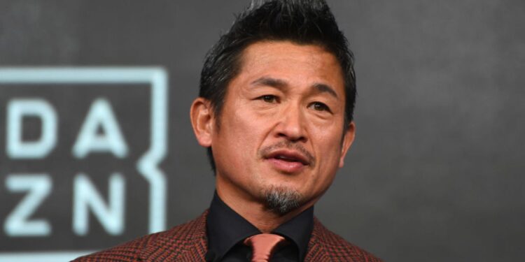 Kazu Miura voltou a fazer história no futebol mundial (Crédito: GettyImages)