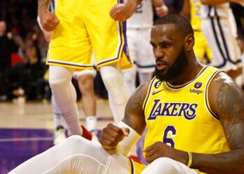 LeBron James segue voando na NBA (Crédito: GettyImages)