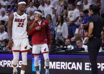 Heat quer varrer Celtics; Spoelstra tem motivos para explicar melhor coletiva (Crédito: GettyImages)