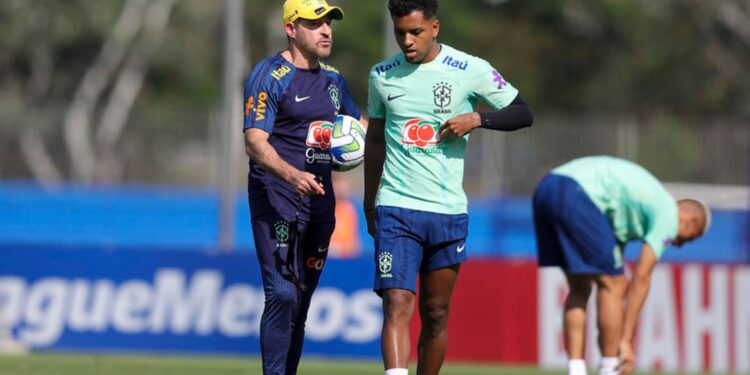 A escalação da Seleção Brasileira sempre é um tema discutido pelos torcedores (Crédito: Joilson Marconne / CBF)