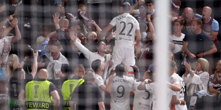 West Ham marca no final, bate a Fiorentina e vence a Conference League (Crédito: Getty Images)