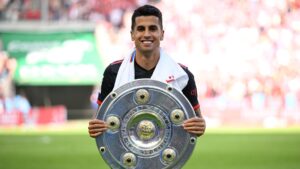 Arsenal e Barcelona brigam pela contratação de João Cancelo (Crédito: Getty Images)