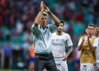 Após Bahia x Grêmio na Copa do Brasil, Renato Gaúcho desabafou sobre o empate de 1 a 1 durante a noite da última terça-feira (Crédito: Lucas Uebel / Grêmio)