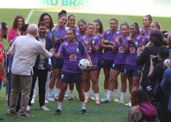 Lula visita treino do Brasil antes da Copa do Mundo Feminina (Crédito: Valter Campanato/ Agência Brasil/ Fotos Públicas)