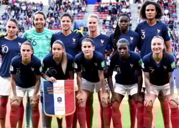 França x Jamaica: onde assistir ao vivo ao jogo do grupo do Brasil (Crédito: Reprodução/ OneFootball)