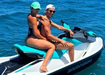 Cristiano Ronaldo aproveitou férias em jet ski de luxo (Crédito: Reprodução Instagram)