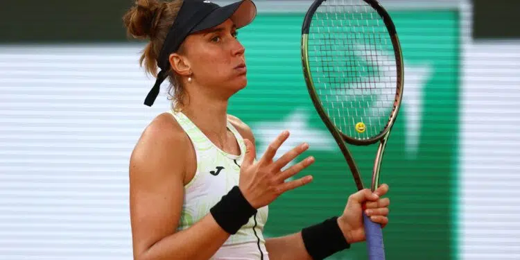Bia Haddad vai ter uma grande missão em Wimbledon 2023 e encerrar um jejum de 59 anos (Crédito: Reuters - KAI PFAFFENBACH)