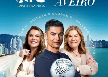 O anúncio mostra Dolores e Kátia Aveiro, mãe e irmã do craque, comentando sobre a nova aposta da família em um imóvel em Balneário Camboriú (Crédito: Foto: Divulgação)