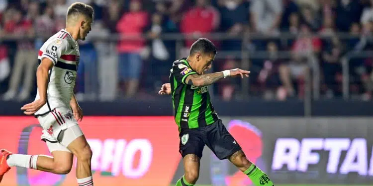 América-MG x São Paulo agita rodada do Brasileirão (Crédito: Mourão Panda / América-MG / Flickr)