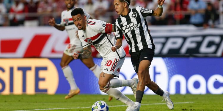 Botafogo empata com São Paulo no Brasileirão (Crédito: Getty Images)