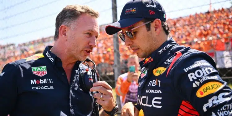 Christian Horner e Sergio Pérez, da Red Bull Racing (Crédito: Getty Images)