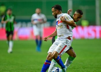 Fortaleza x América-MG: onde assistir ao vivo ao jogo da Sul-Americana (Crédito: Mourão Panda/ América-MG/ Flickr)